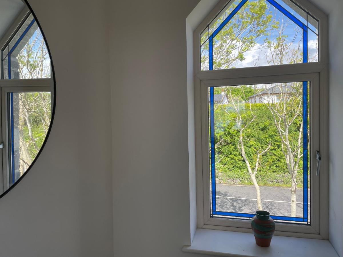 Lough Key Luxury Riverfront Apartment Cootehall Kültér fotó