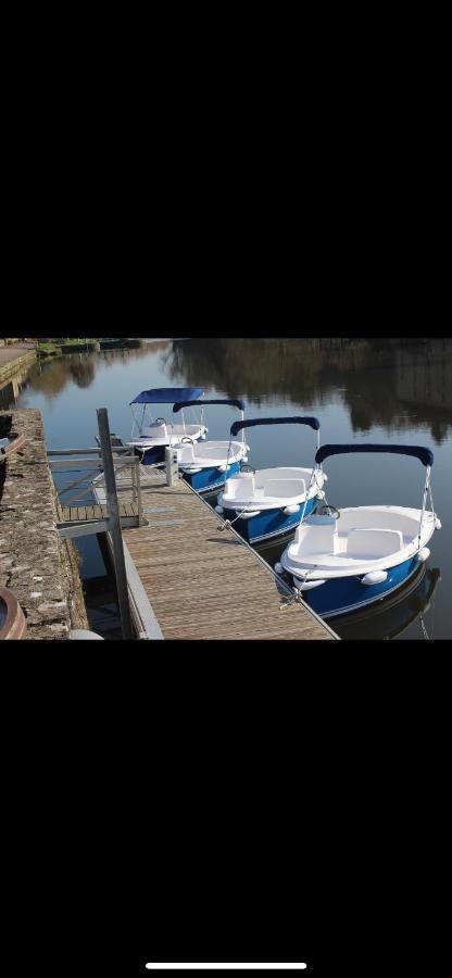 Lough Key Luxury Riverfront Apartment Cootehall Kültér fotó